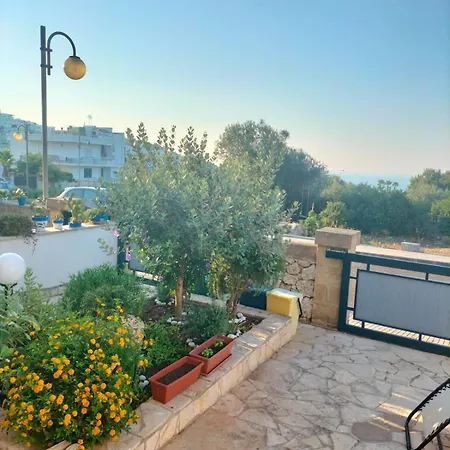 Brezza Marina בית נופש *